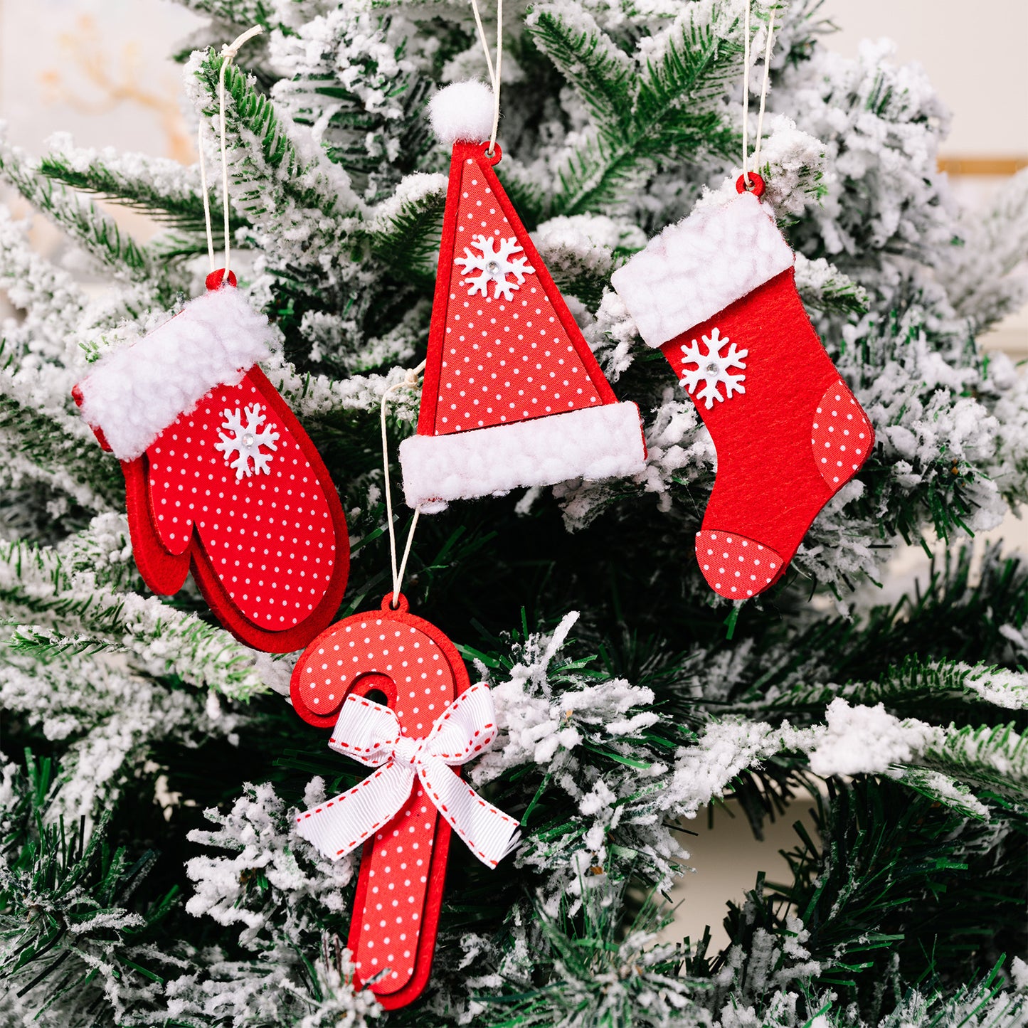 Christmas decoration supplies pendant Christmas hat small pendant boots gloves crutches Christmas tree pendant