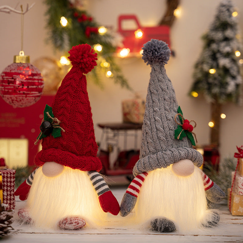 New Christmas decorations Christmas high-end lamp dwarf knitted hat luminous Rudolph doll ornament