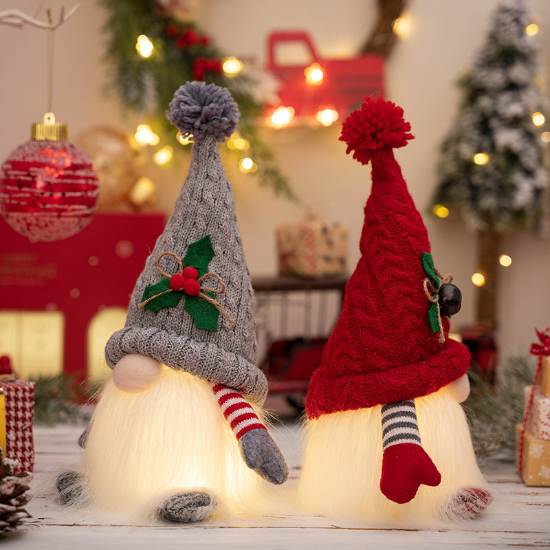 New Christmas decorations Christmas high-end lamp dwarf knitted hat luminous Rudolph doll ornament